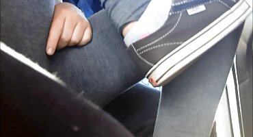 Estudiante follada en falda