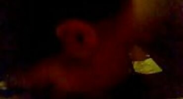 Un hombre se folló por el culo a una empleada tras ver sus bromas con un juguete