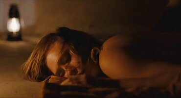 En el casting, la Morena fue engrasada y follada en el Coño