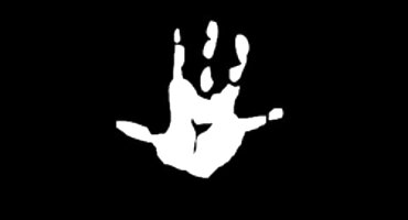 Chico sopló rubia flaca en la cocina y semen en el pecho