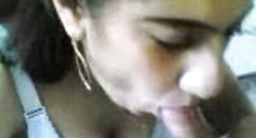 Casting con perra joven termina con nalgadas en diferentes poses