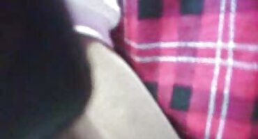 Secretaria tetona visitó al jefe para servirle el falo